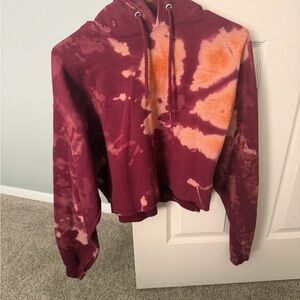 Tie-Dye Burgundy and Orange Women's Cropped Hoodie